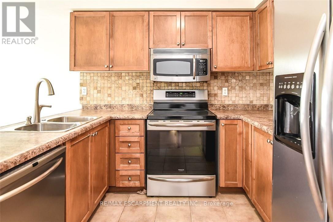 37 Cornerstone Drive, Hamilton (Stoney Creek), Ontario  L8J 0A1 - Photo 10 - X13838628