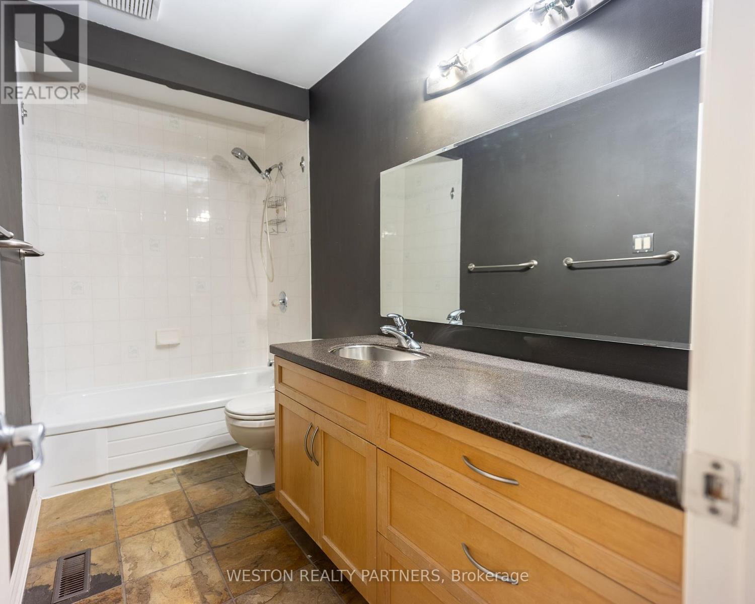 54 Brandy Lane Road, London North (North I), Ontario  N6G 4S3 - Photo 12 - X13838650