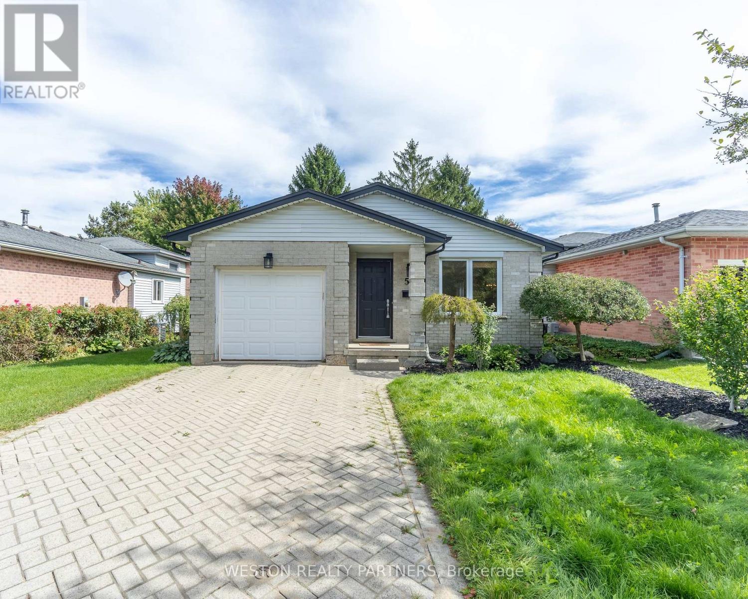 54 Brandy Lane Road, London North (North I), Ontario  N6G 4S3 - Photo 3 - X13838650