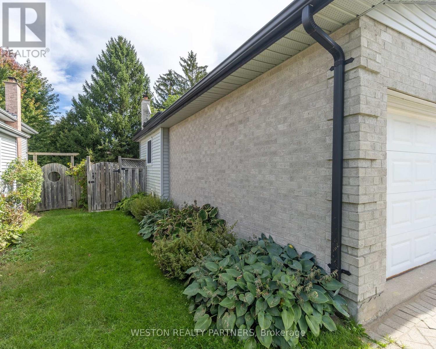 54 Brandy Lane Road, London North (North I), Ontario  N6G 4S3 - Photo 31 - X13838650