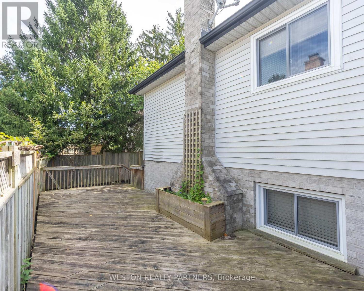 54 Brandy Lane Road, London North (North I), Ontario  N6G 4S3 - Photo 32 - X13838650