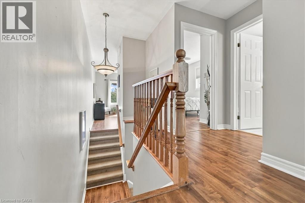 29 Slater Court, Waterdown, Ontario  L8B 0K8 - Photo 16 - 40864325