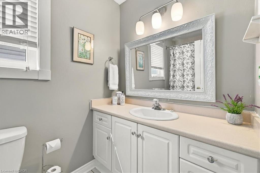 29 Slater Court, Waterdown, Ontario  L8B 0K8 - Photo 26 - 40864325