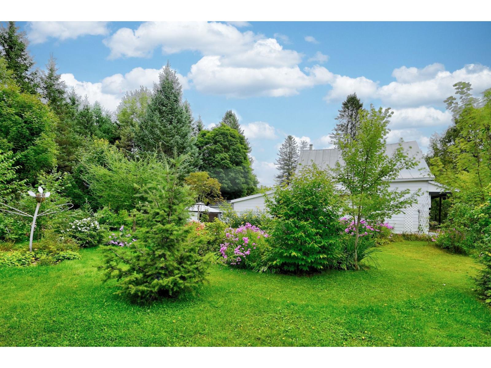 830 Rue Notre-Dame Saint-Alphonse-Rodriguez Quebec Canada J0K1W0 4