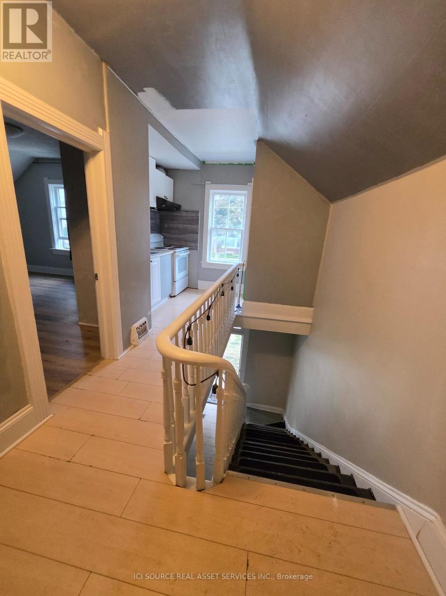 A1 - 136 Cooper Street, Cambridge, Ontario  N3C 2N7 - Photo 3 - X13744034