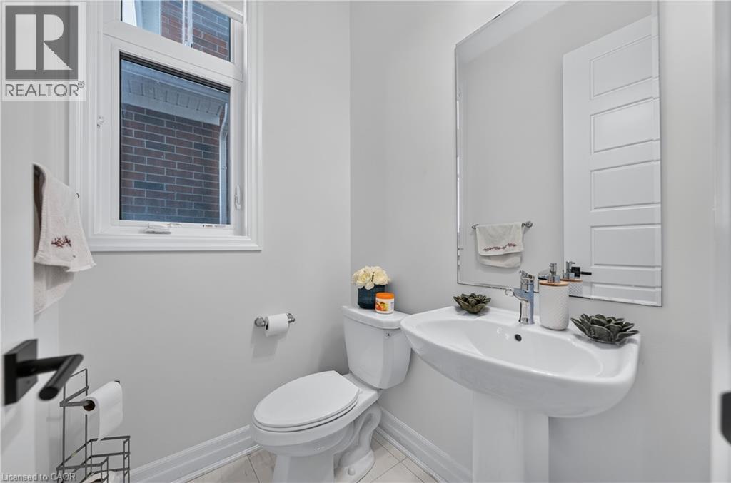 1404 Kovachik Boulevard, Milton, Ontario  L9E 1W3 - Photo 22 - 40853855