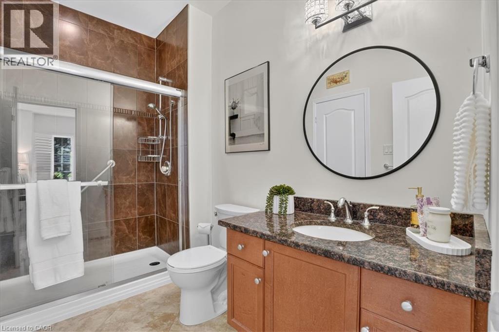 147 Reiber Court, Waterloo, Ontario  N2L 6N2 - Photo 31 - 40864016