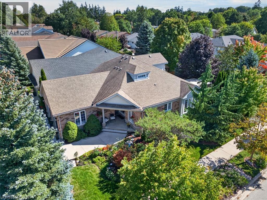 147 Reiber Court, Waterloo, Ontario  N2L 6N2 - Photo 13 - 40864016