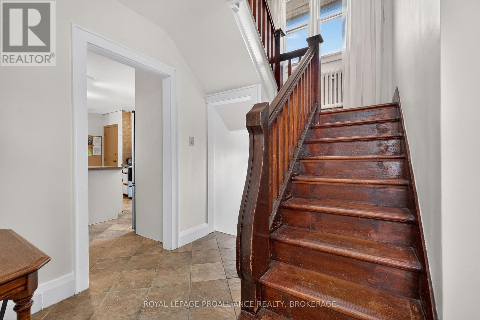 130 Macdonnell Street, Kingston, Ontario  K7L 4B8 - Photo 7 - X13838842
