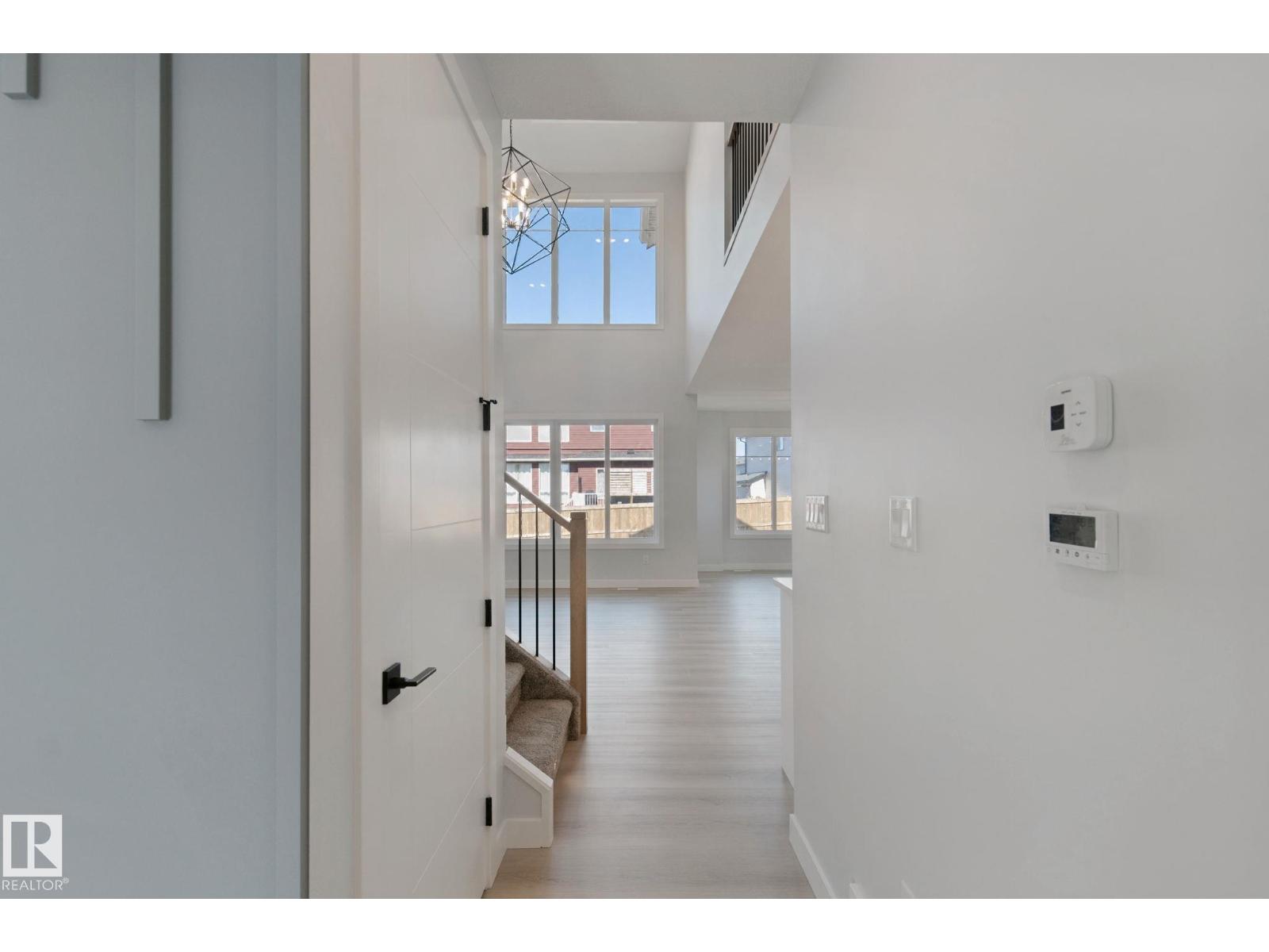 357 MEADOWVIEW DR