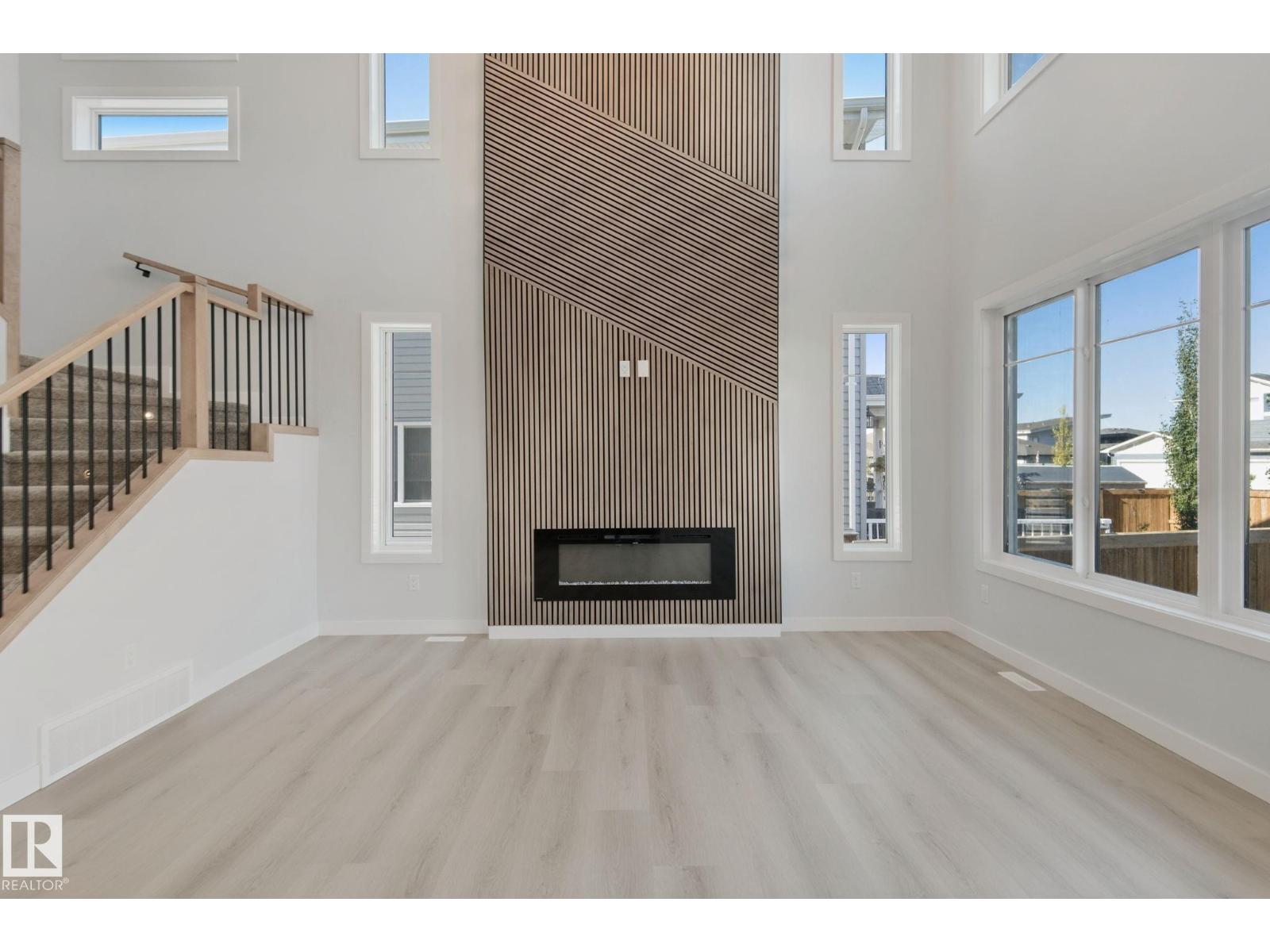 357 MEADOWVIEW DR