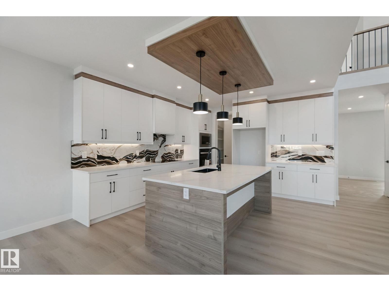 357 MEADOWVIEW DR