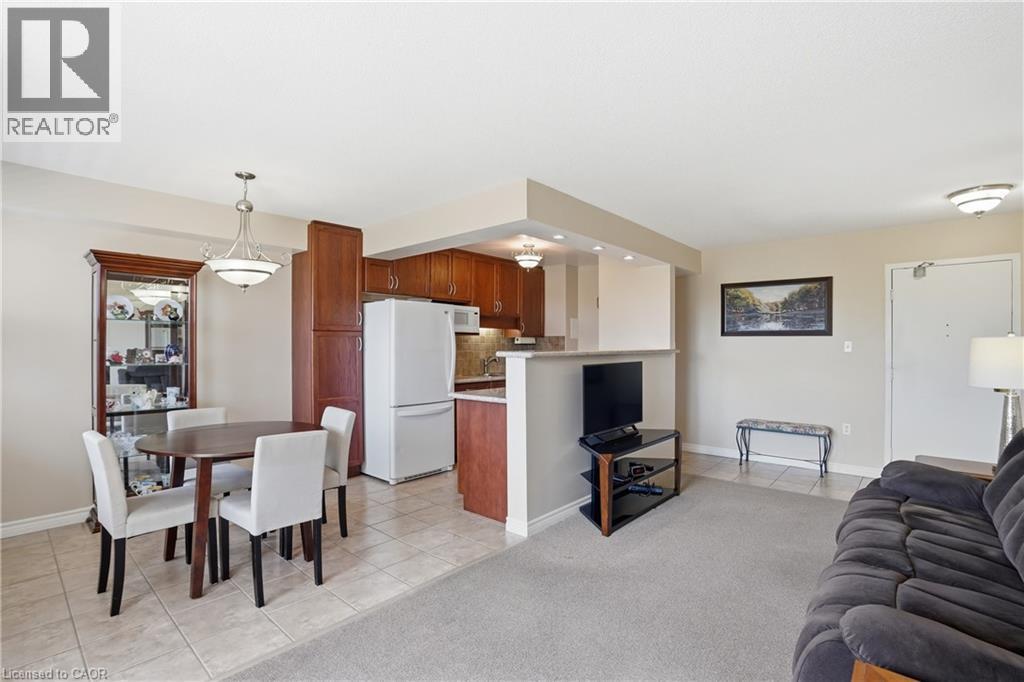 793 Colborne Street E Unit# 512, Brantford, Ontario  N3S 7J3 - Photo 5 - 40825287