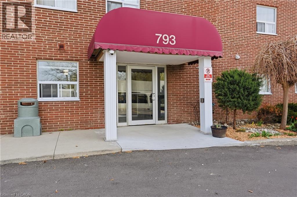 793 Colborne Street E Unit# 512, Brantford, Ontario  N3S 7J3 - Photo 2 - 40825287