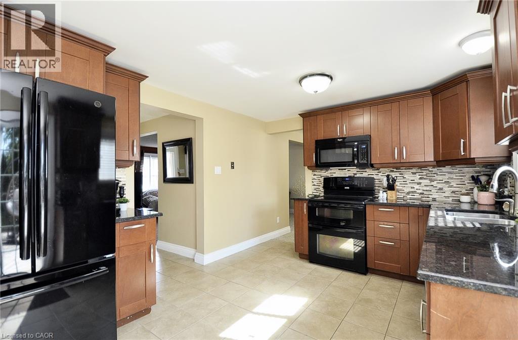 37 Woodcroft Place, Cambridge, Ontario  N1P 1B1 - Photo 6 - 40862242
