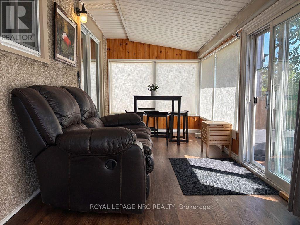 11 Rebecca Street, St. Catharines, Ontario  L2S 2G7 - Photo 10 - X13838804
