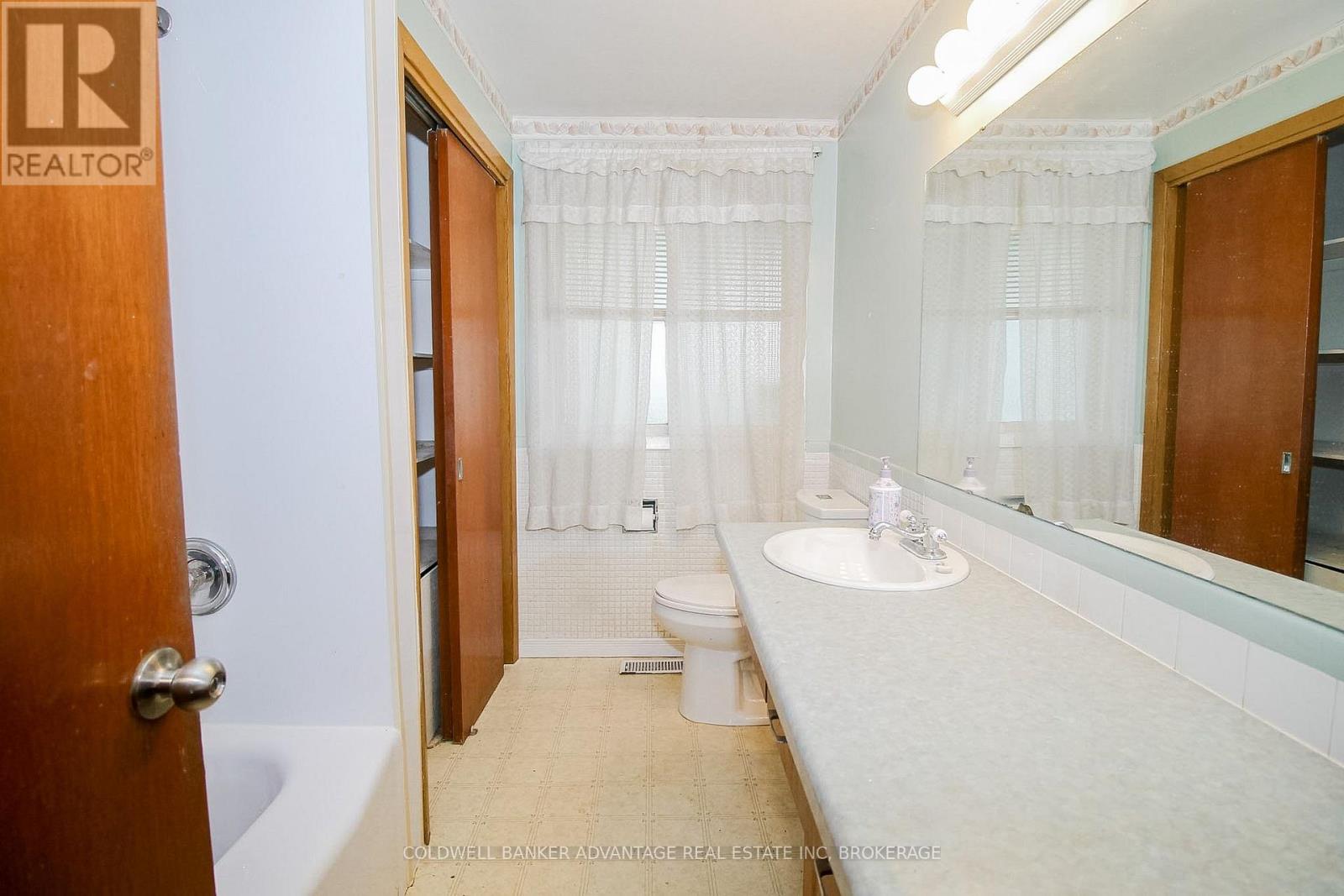 27 Hughes Avenue, Welland, Ontario  L3B 1M4 - Photo 17 - X13838838