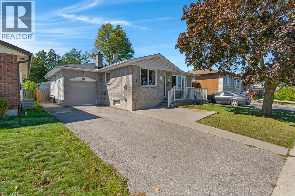 222 Thunderbird Drive, Cambridge, Ontario  N1R 6H5 - Photo 2 - 40867030