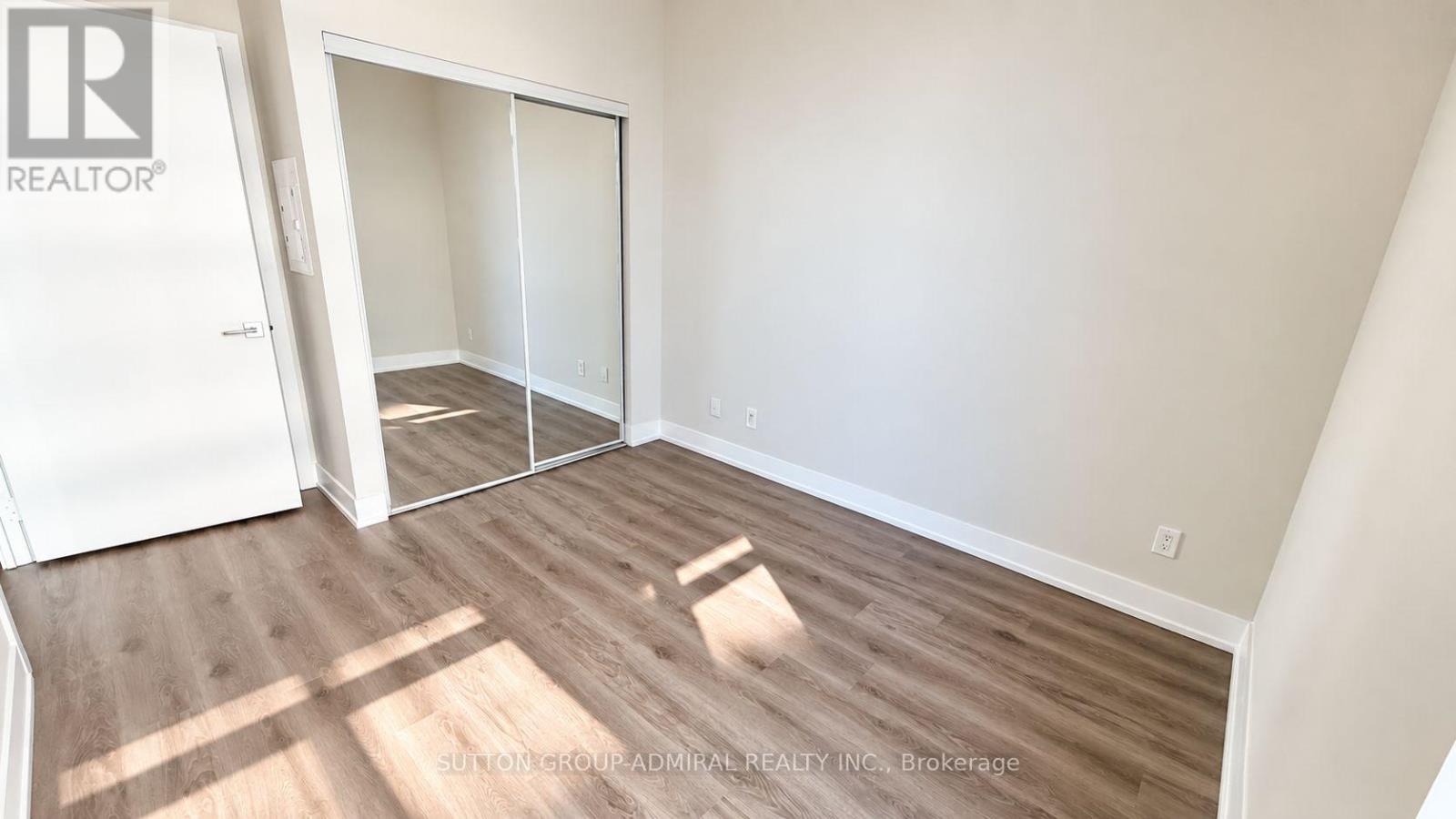744 - 9471 Yonge Street, Richmond Hill, Ontario  L4C 0Z5 - Photo 10 - N13836694