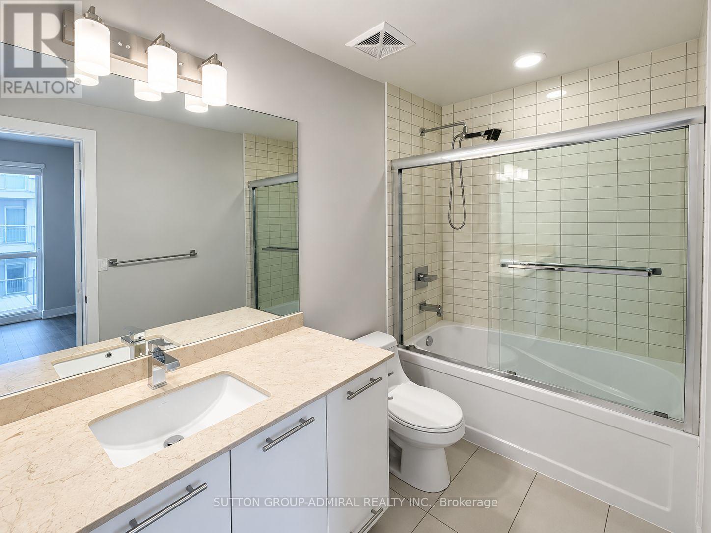744 - 9471 Yonge Street, Richmond Hill, Ontario  L4C 0Z5 - Photo 9 - N13836694