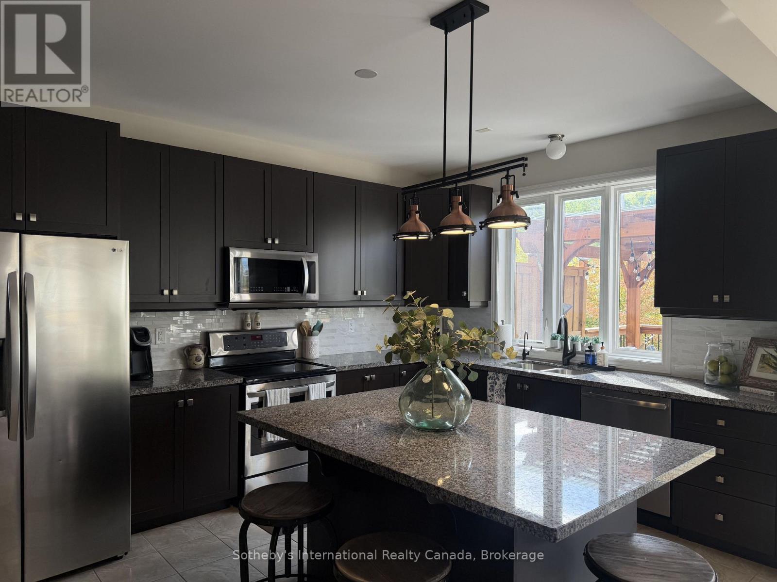 116 Delphi Lane, Blue Mountains, Ontario N0H 2P0 - Photo 9 - X13838816
