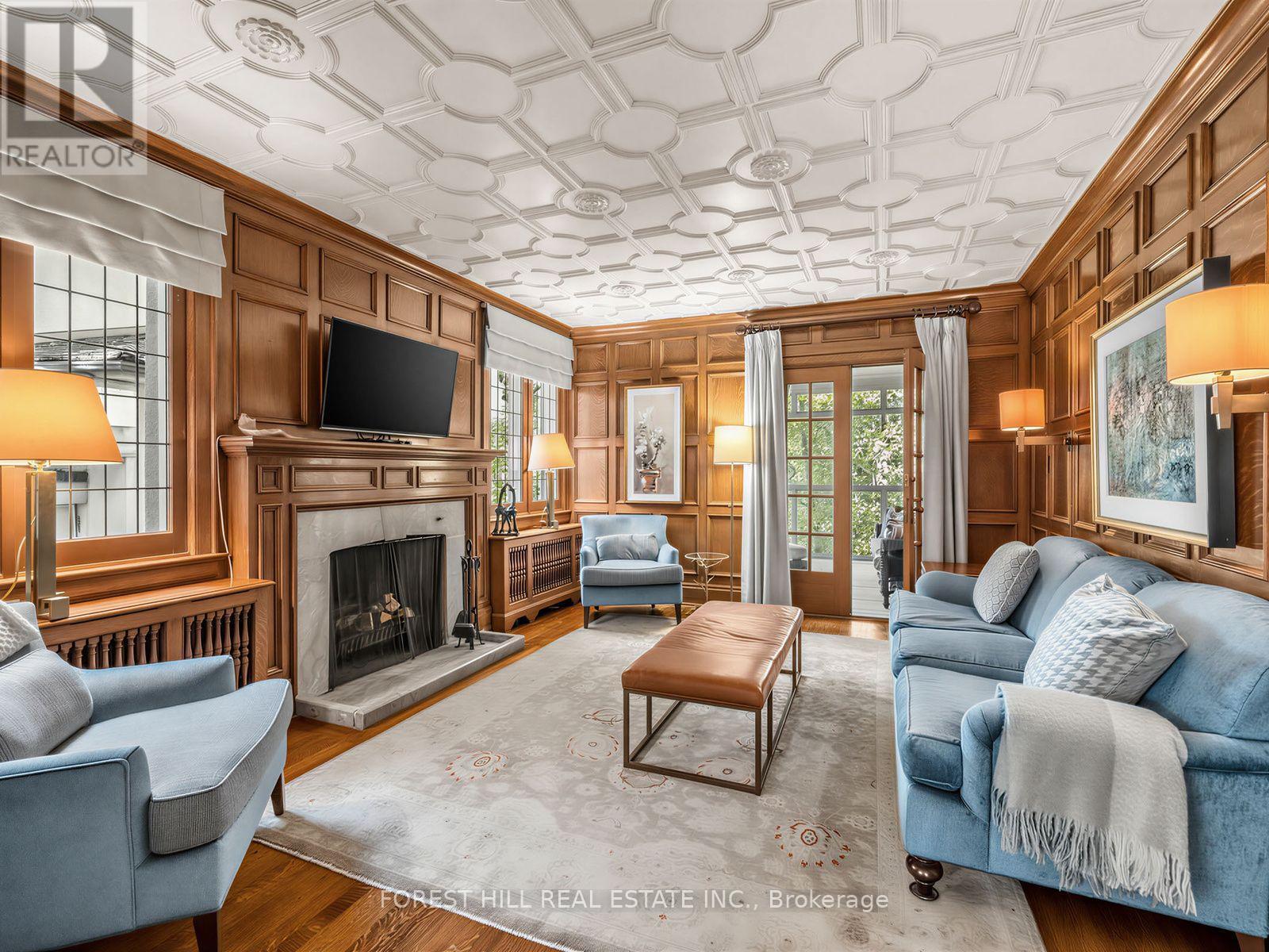 9 ORMSBY CRESCENT Toronto (Forest Hill South), ON M5P 2V2