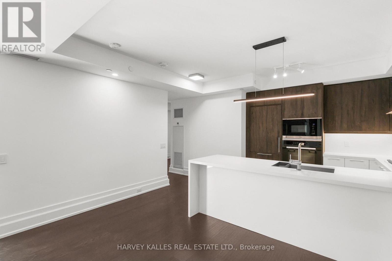 401 - 3 Southvale Drive, Toronto, Ontario  M4G 1G1 - Photo 25 - C13838734