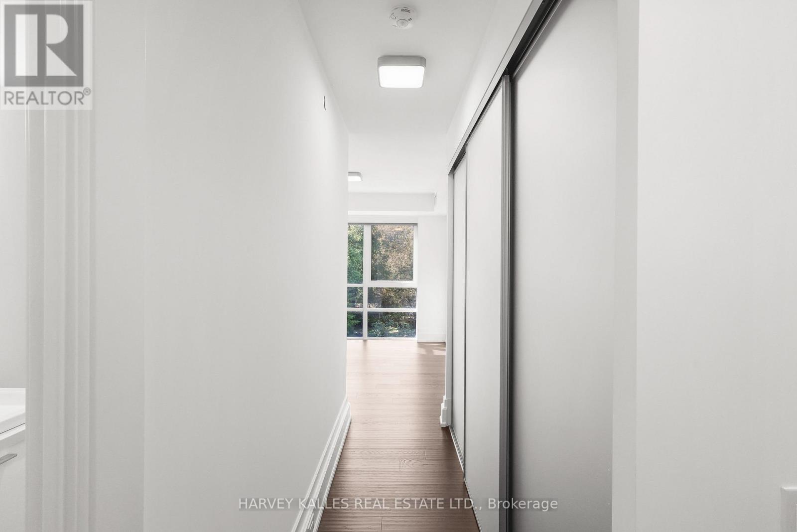401 - 3 Southvale Drive, Toronto, Ontario  M4G 1G1 - Photo 27 - C13838734