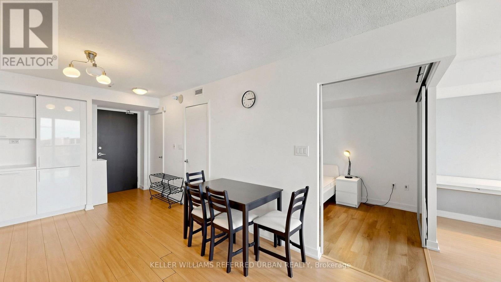 2306 - 25 Capreol Court, Toronto, Ontario  M5V 3Z7 - Photo 17 - C13838840