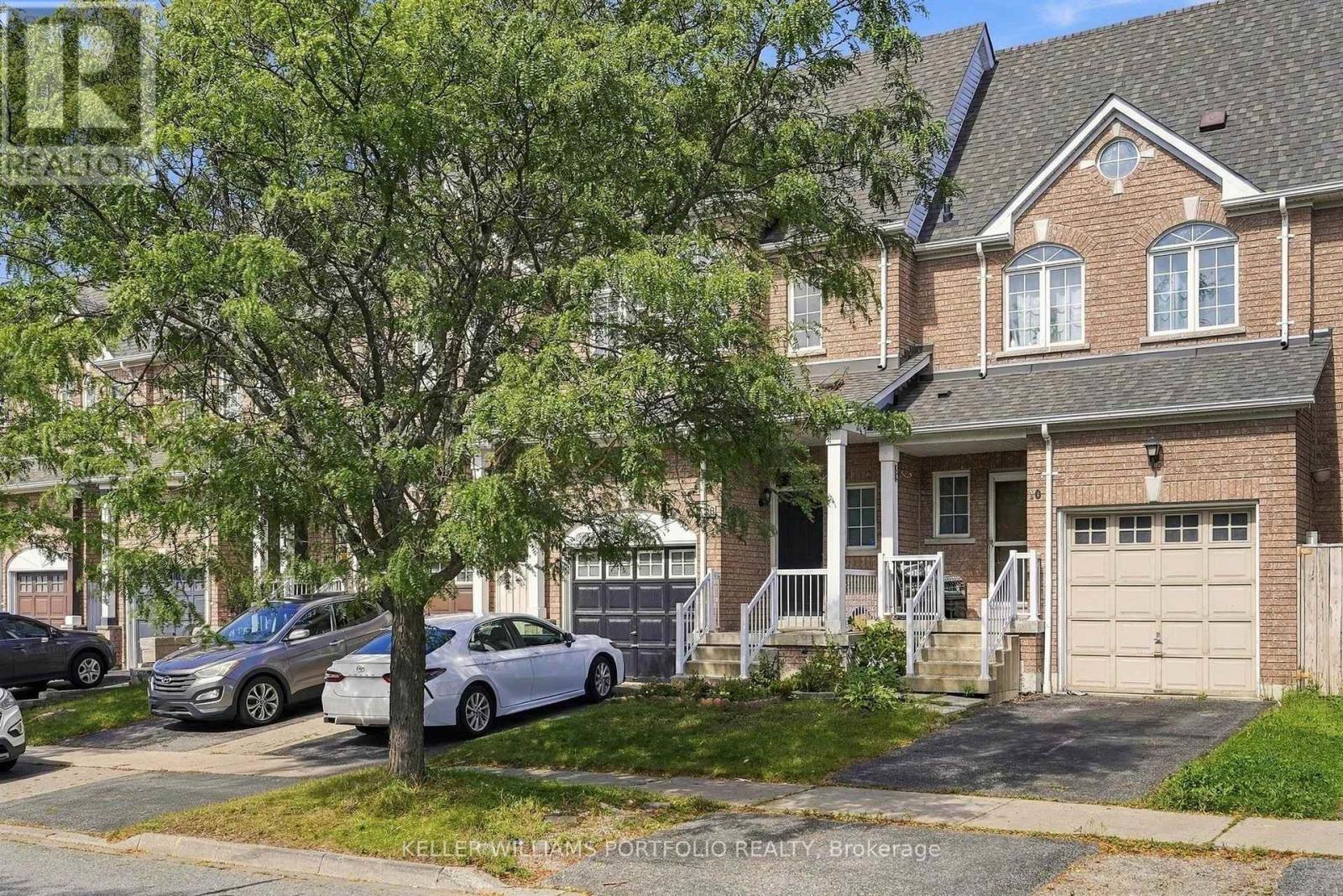 8 GATEWAY COURT