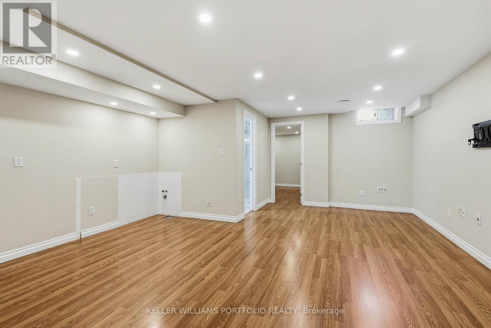8 Gateway Court, Whitby, Ontario  L1R 3M9 - Photo 33 - E13838858