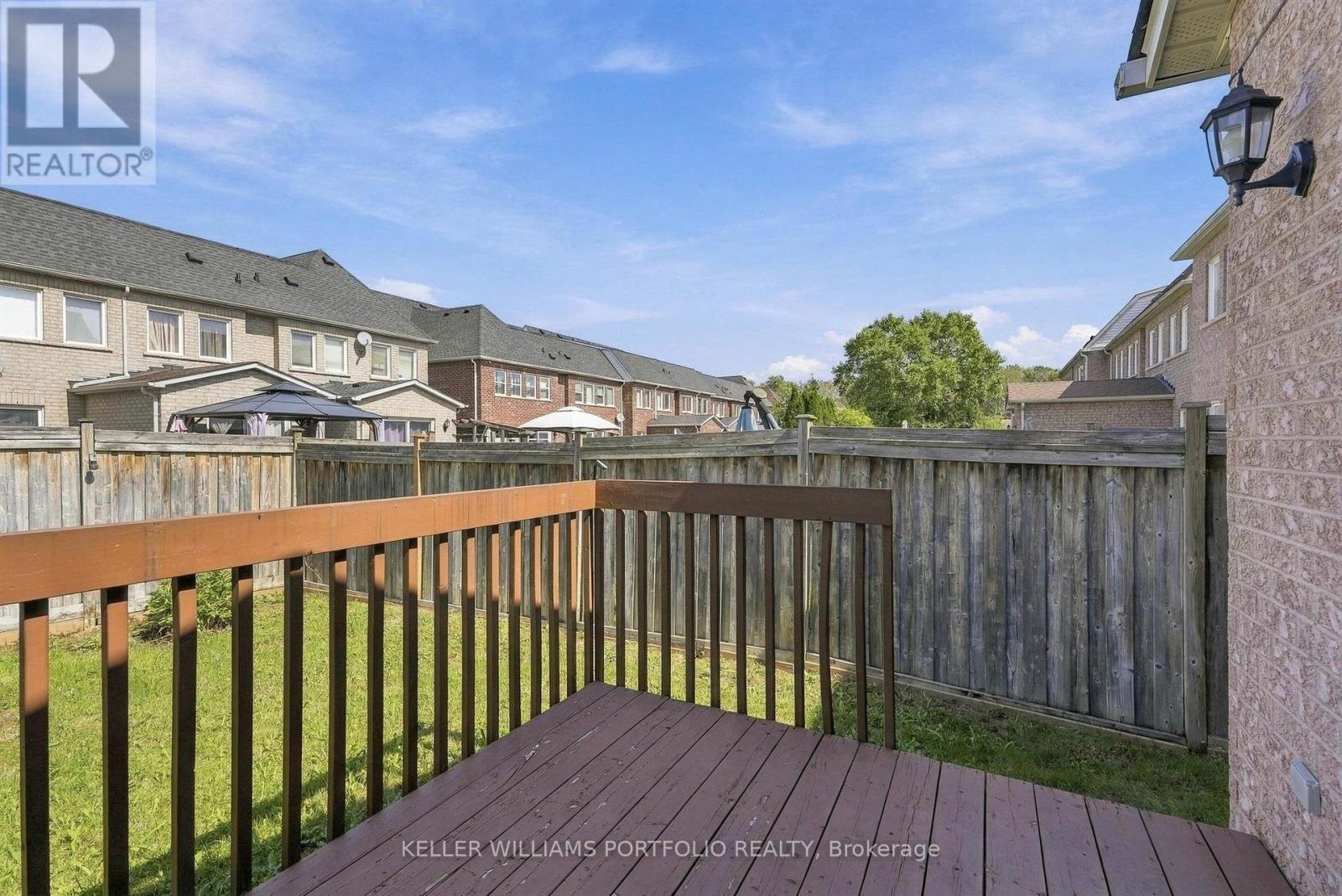 8 Gateway Court, Whitby, Ontario  L1R 3M9 - Photo 41 - E13838858