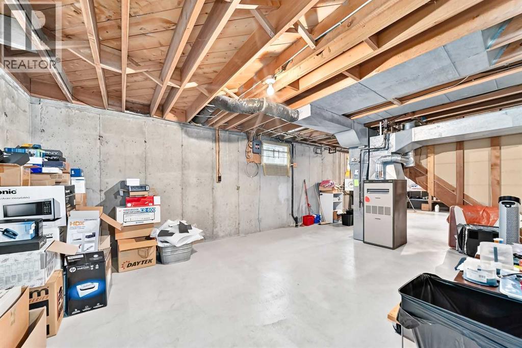 14 Carnarvon Way NW