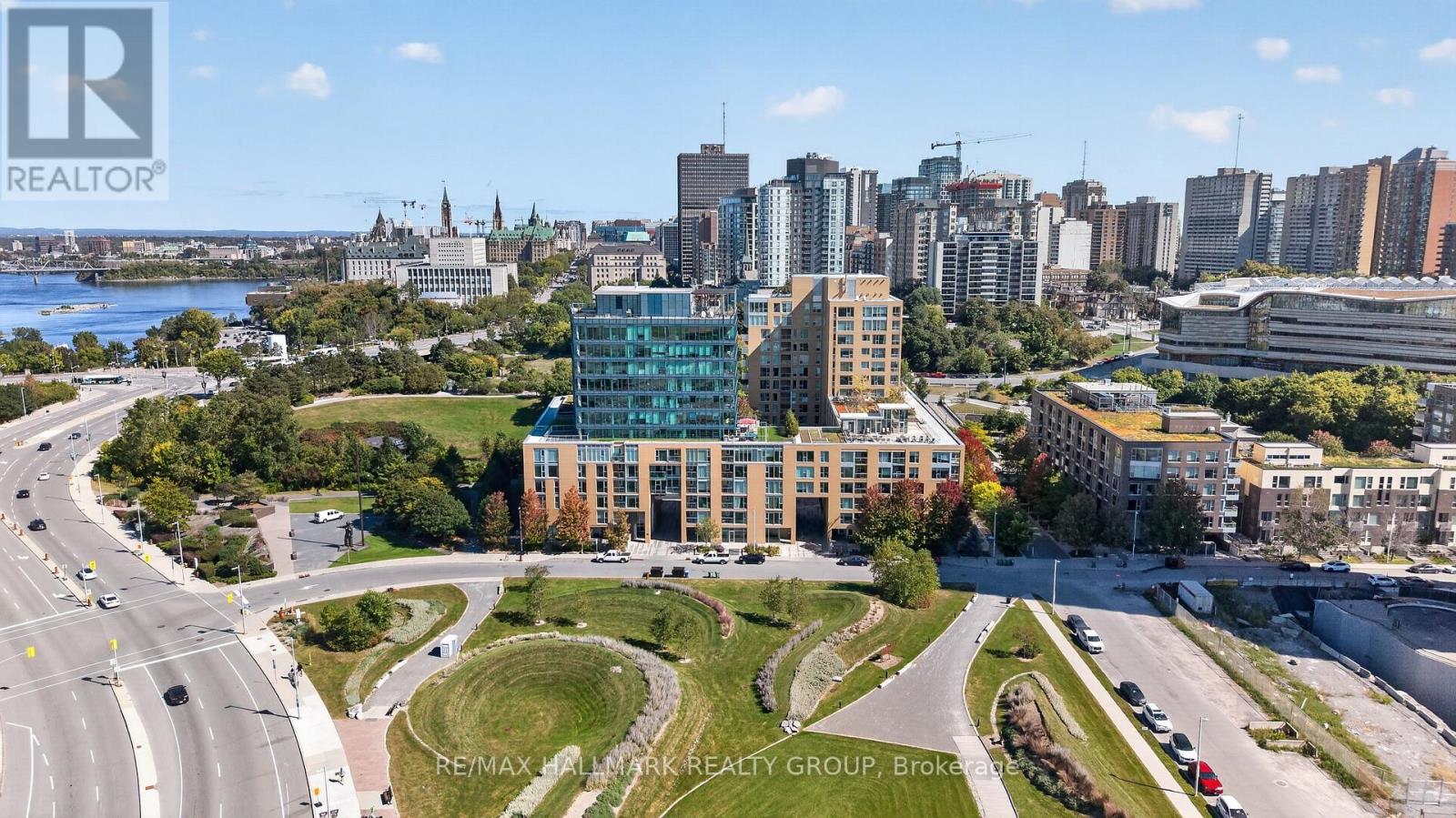 320 - 250 Lett Street, Ottawa, Ontario  K1R 0A8 - Photo 2 - X13838748