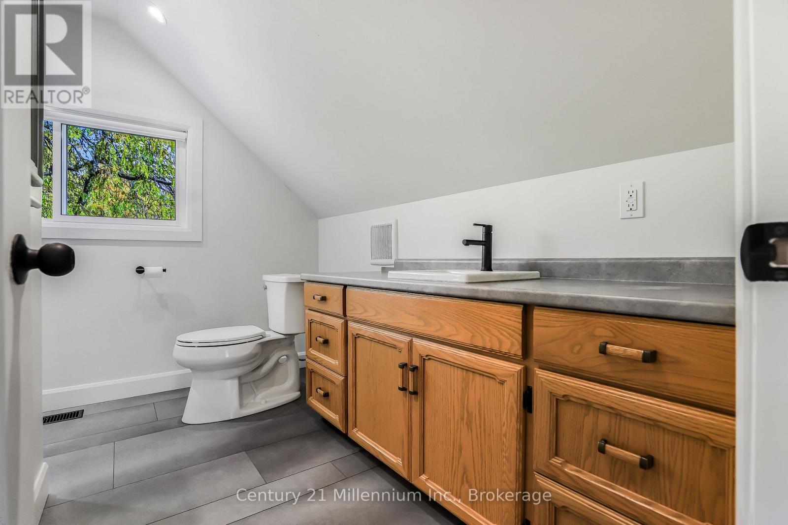 631 Louis Street, Saugeen Shores, Ontario  N0H 2C4 - Photo 39 - X13838388