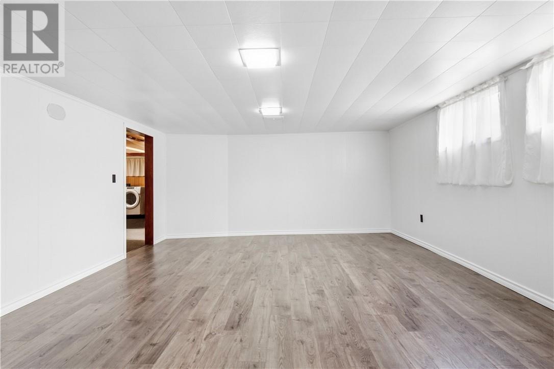 2 Belmont Court, Capreol, Ontario  P0M 1H0 - Photo 28 - 2130652