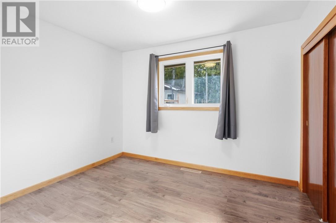 2 Belmont Court, Capreol, Ontario  P0M 1H0 - Photo 15 - 2130652