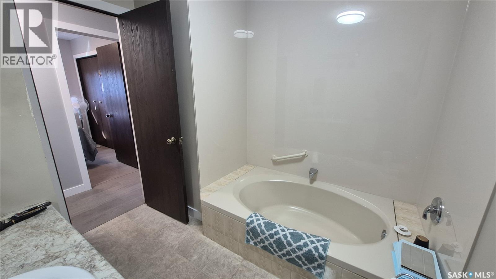 409 Herman Crescent, Davidson, Saskatchewan  S0G 1A0 - Photo 42 - SK049709