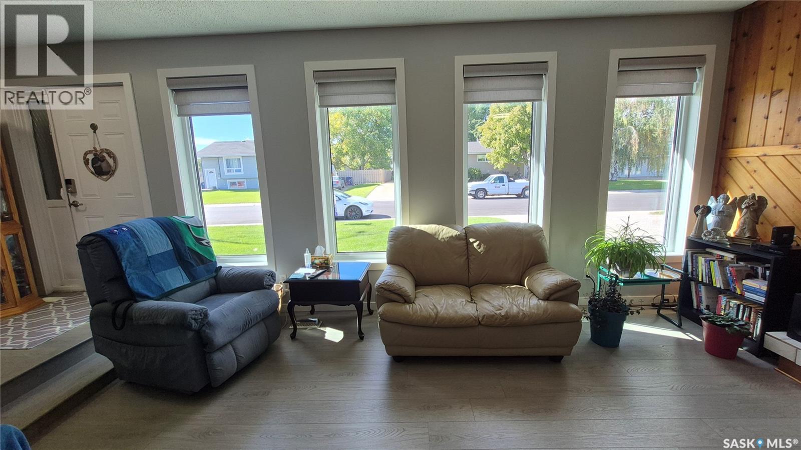 409 Herman Crescent, Davidson, Saskatchewan  S0G 1A0 - Photo 8 - SK049709