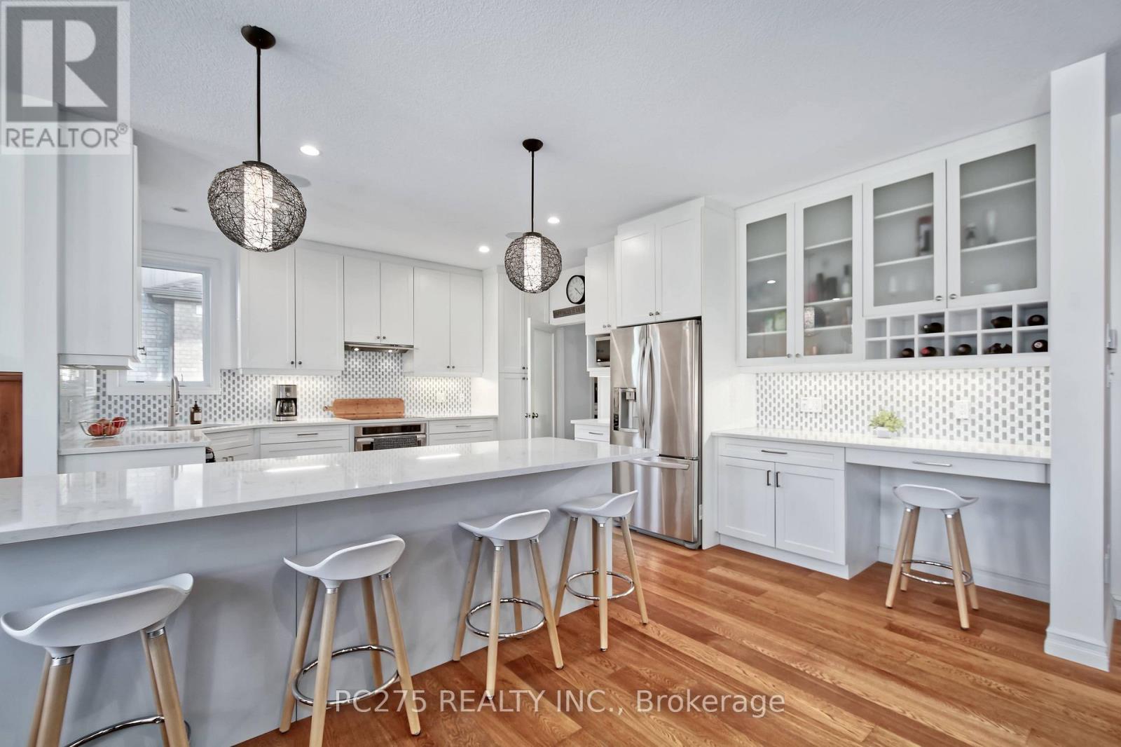 16 Peregrine Avenue, Middlesex Centre, Ontario  N0L 1R0 - Photo 11 - X13838980
