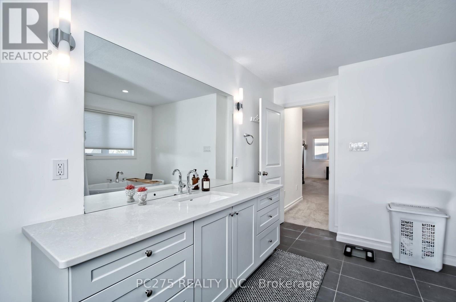 16 Peregrine Avenue, Middlesex Centre, Ontario  N0L 1R0 - Photo 21 - X13838980