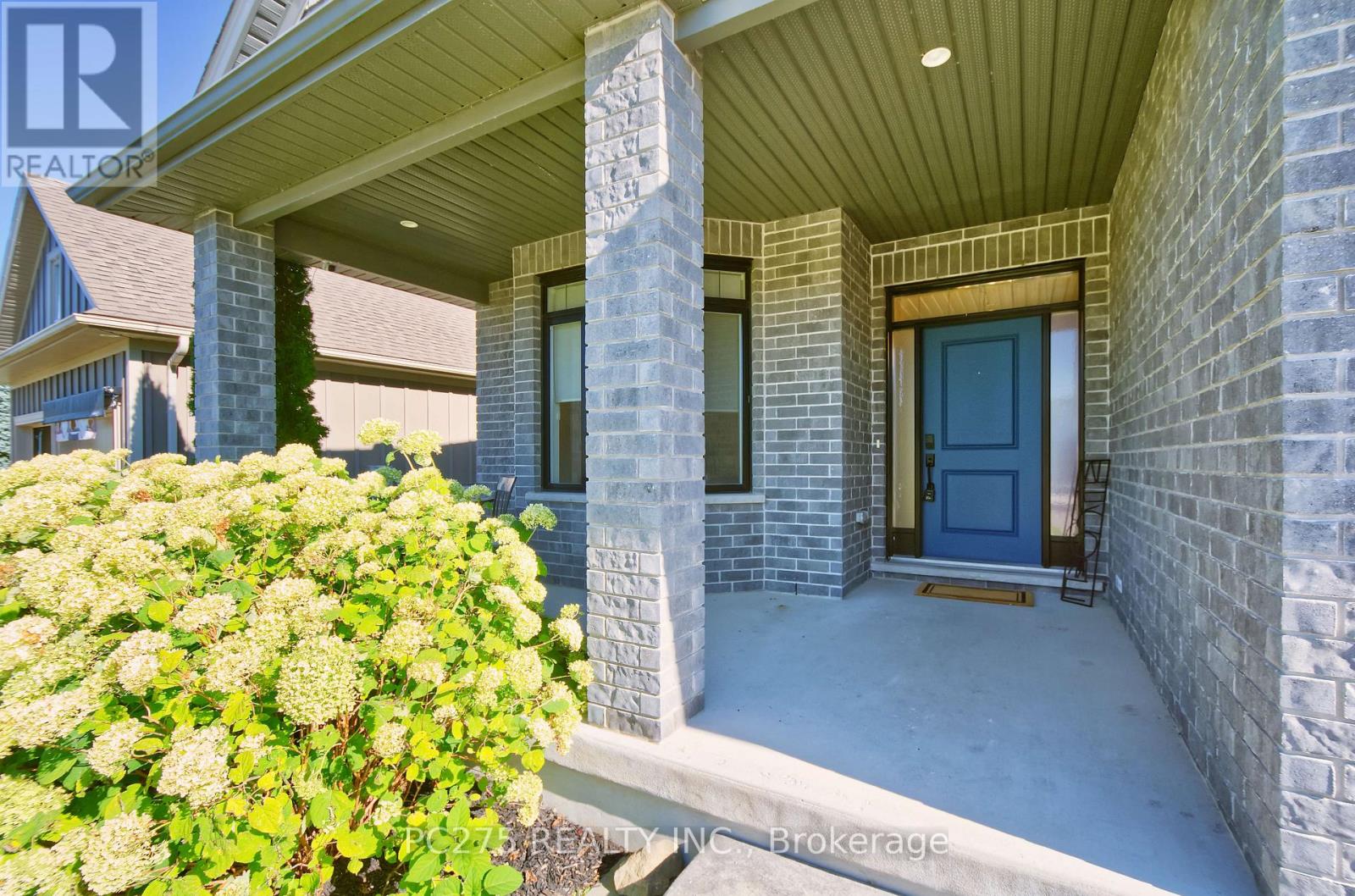 16 Peregrine Avenue, Middlesex Centre, Ontario  N0L 1R0 - Photo 4 - X13838980