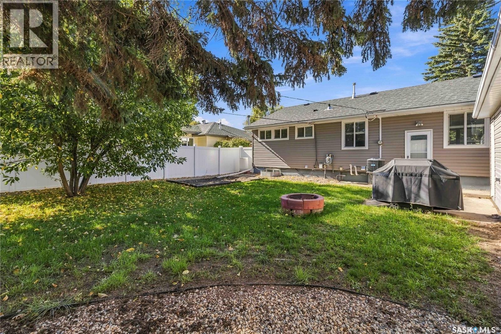 2301 William Avenue, Saskatoon, Saskatchewan  S7J 1A7 - Photo 33 - SK049671