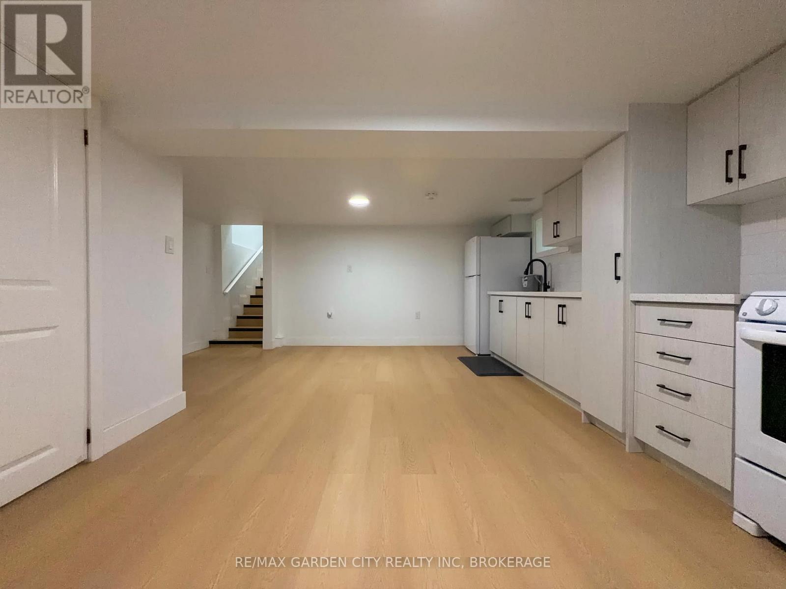 5261 Buchanan Avenue, Niagara Falls, Ontario  L2E 5A7 - Photo 11 - X13839106
