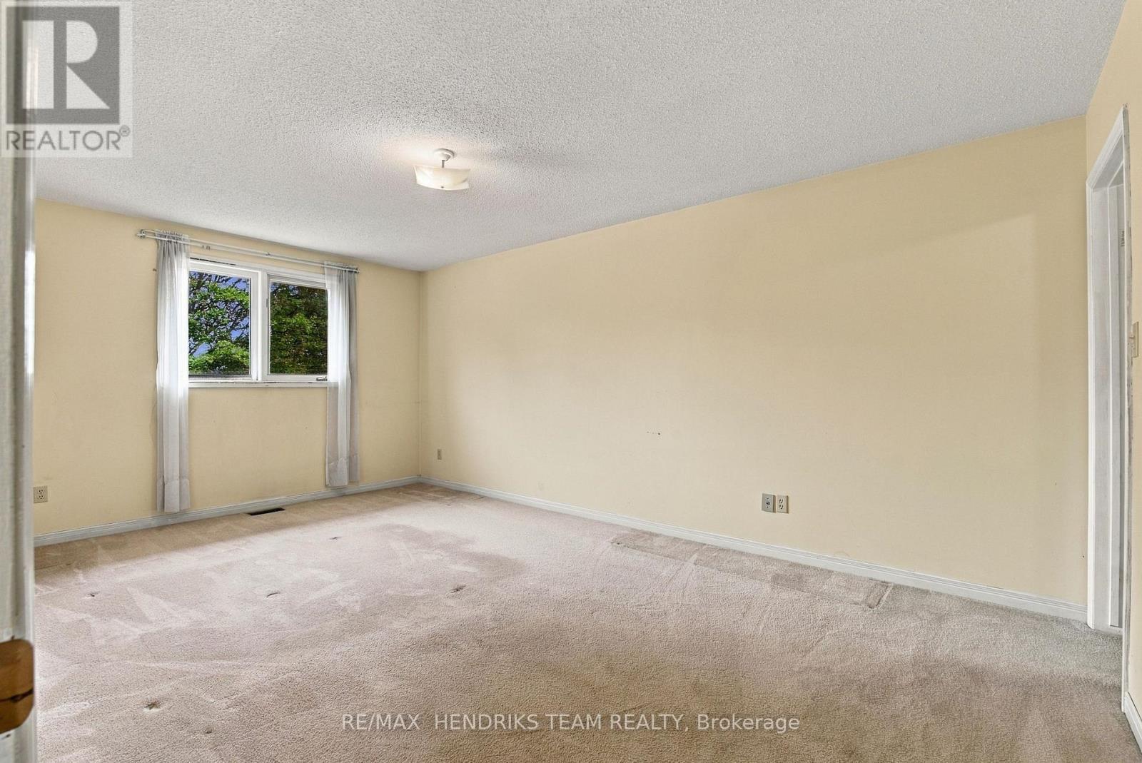17 Farmington Drive, St. Catharines, Ontario  L2S 3E8 - Photo 21 - X13839200
