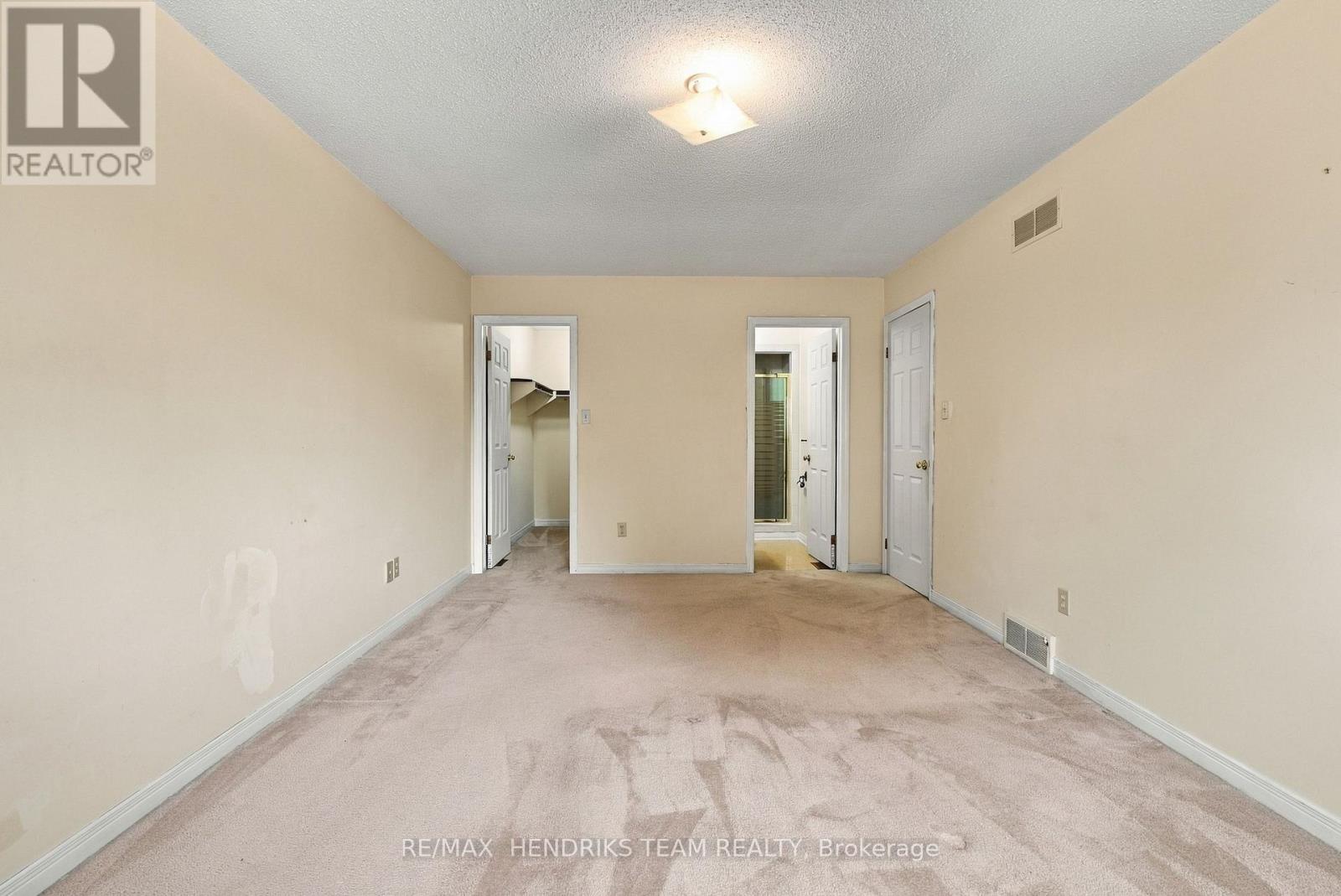 17 Farmington Drive, St. Catharines, Ontario  L2S 3E8 - Photo 23 - X13839200