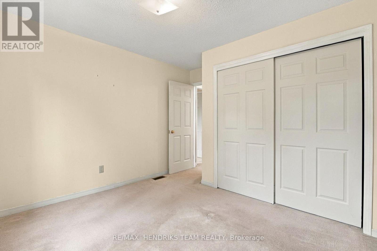 17 Farmington Drive, St. Catharines, Ontario  L2S 3E8 - Photo 26 - X13839200