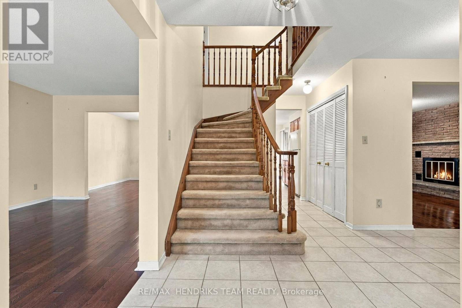 17 Farmington Drive, St. Catharines, Ontario  L2S 3E8 - Photo 5 - X13839200