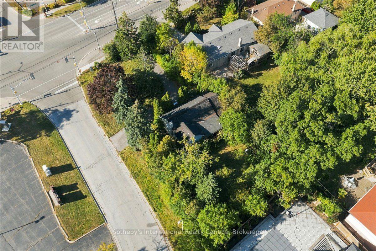 1428 Rebecca Street, Oakville, Ontario  L6L 1Z5 - Photo 5 - W13839032