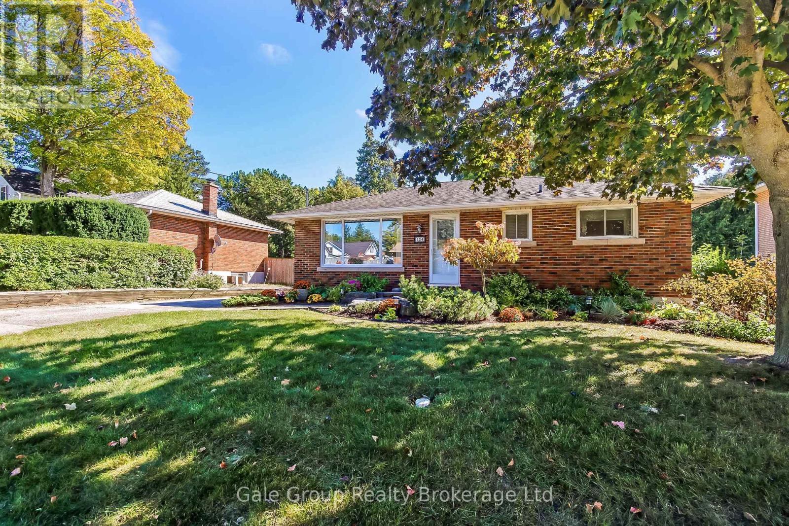 224 Fifth Avenue, Woodstock, Ontario N4S 2G1 - Photo 2 - X13839054